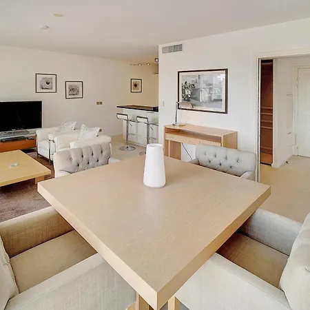 Carlton Riviera - Dernier Etage - Palme D'or