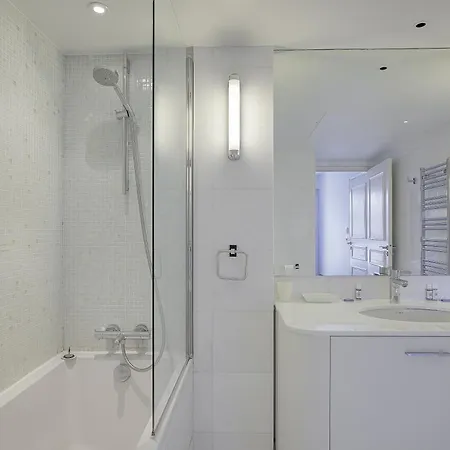 Carlton Riviera - Dernier Etage - Palme D'or * קאן