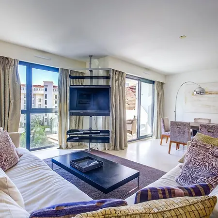 Carlton Riviera - Dernier Etage - Palme D'or *